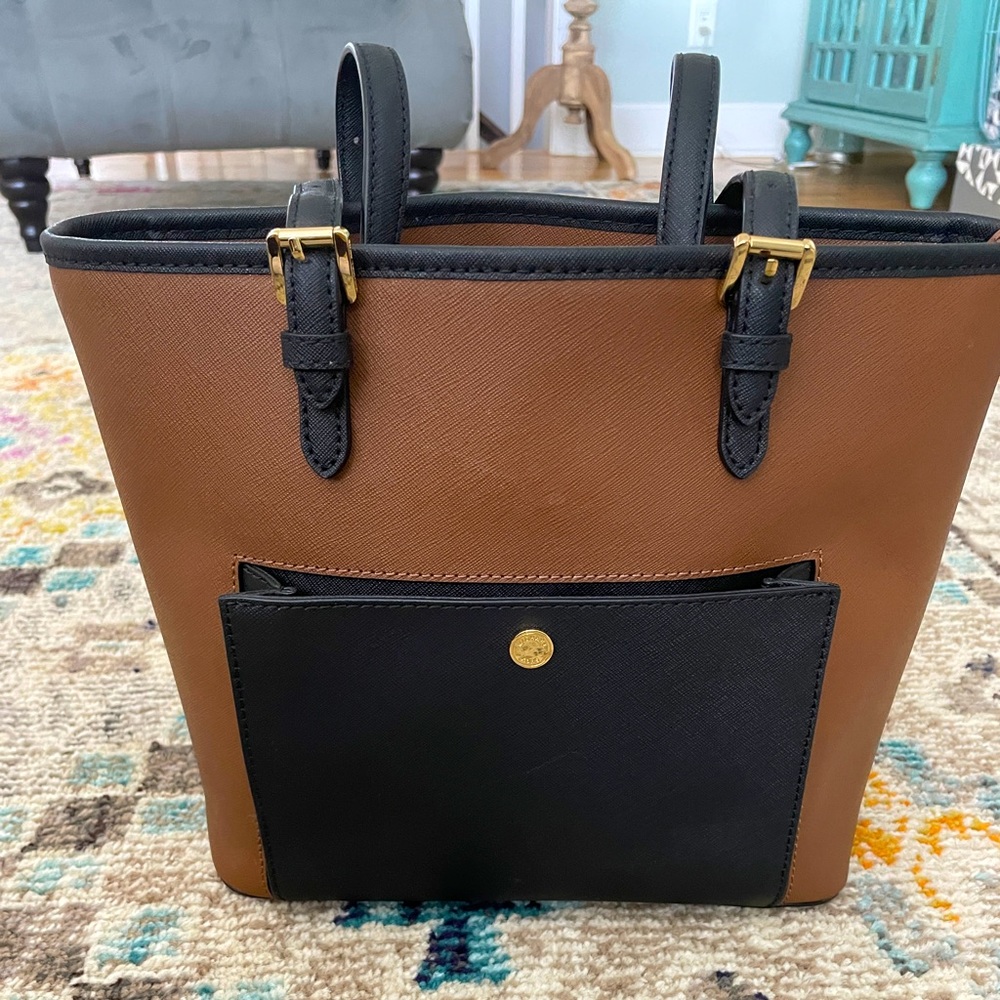 Michael Kors Jet Set Tote Medium
